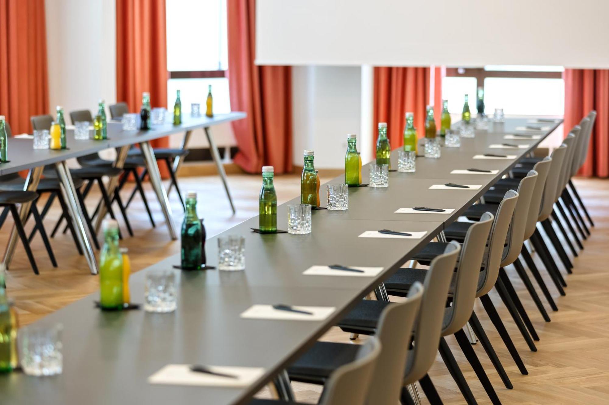 Astoria Vienna, Curio Collection By Hilton Hotel Wien